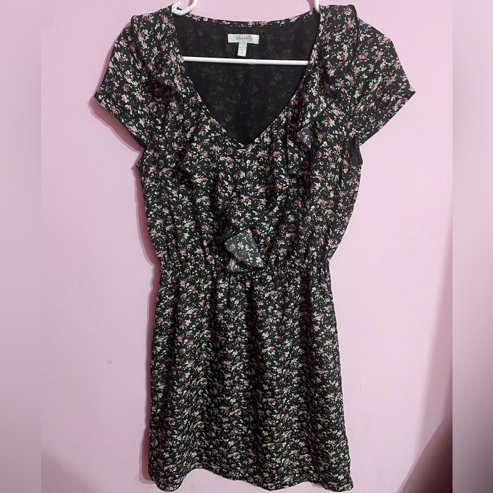 Floral dress size small